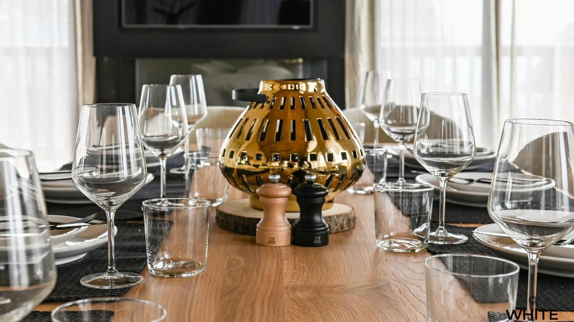 Chalet Contemporain Avec Sauna, Jacuzzi Et Cheminee A Courchevel - Fr-1-664-35 Villa France