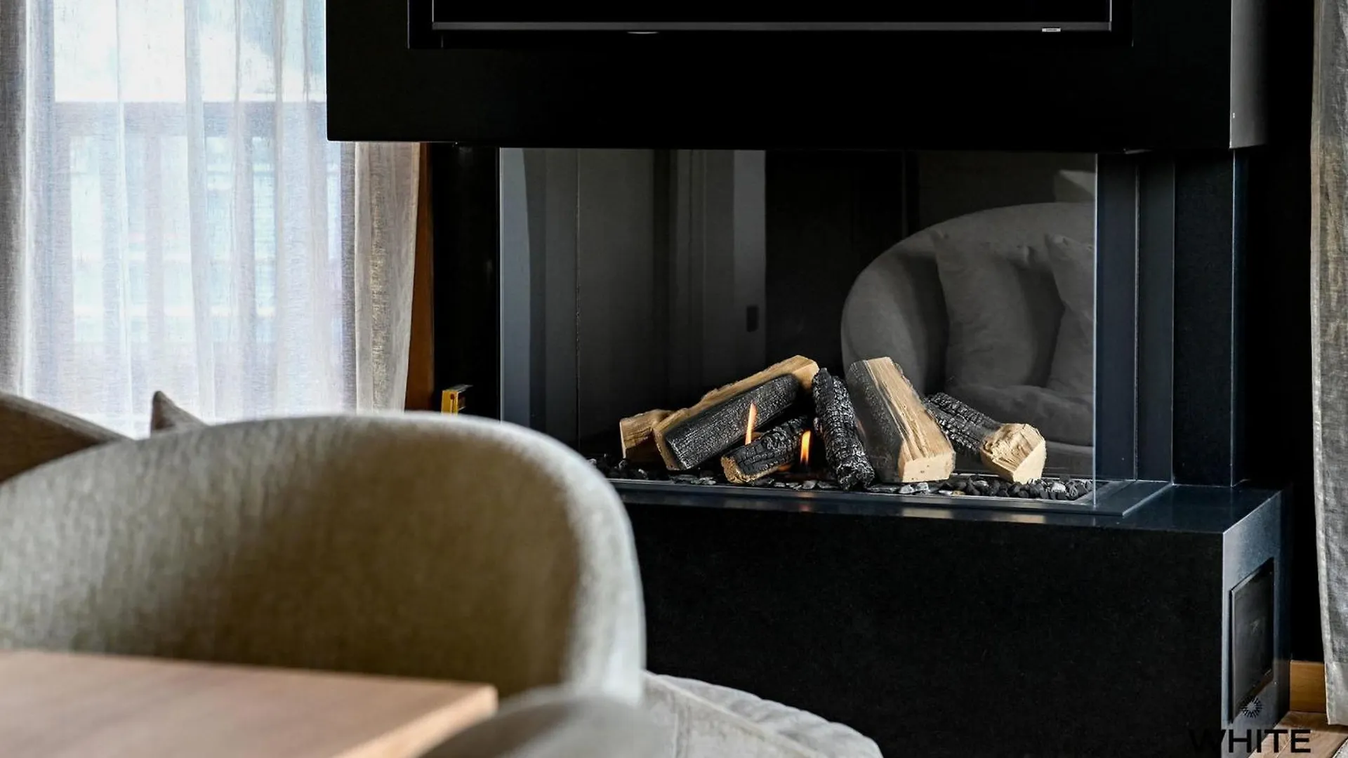 Villa Chalet Contemporain Avec Sauna, Jacuzzi Et Cheminee A Courchevel - Fr-1-664-35